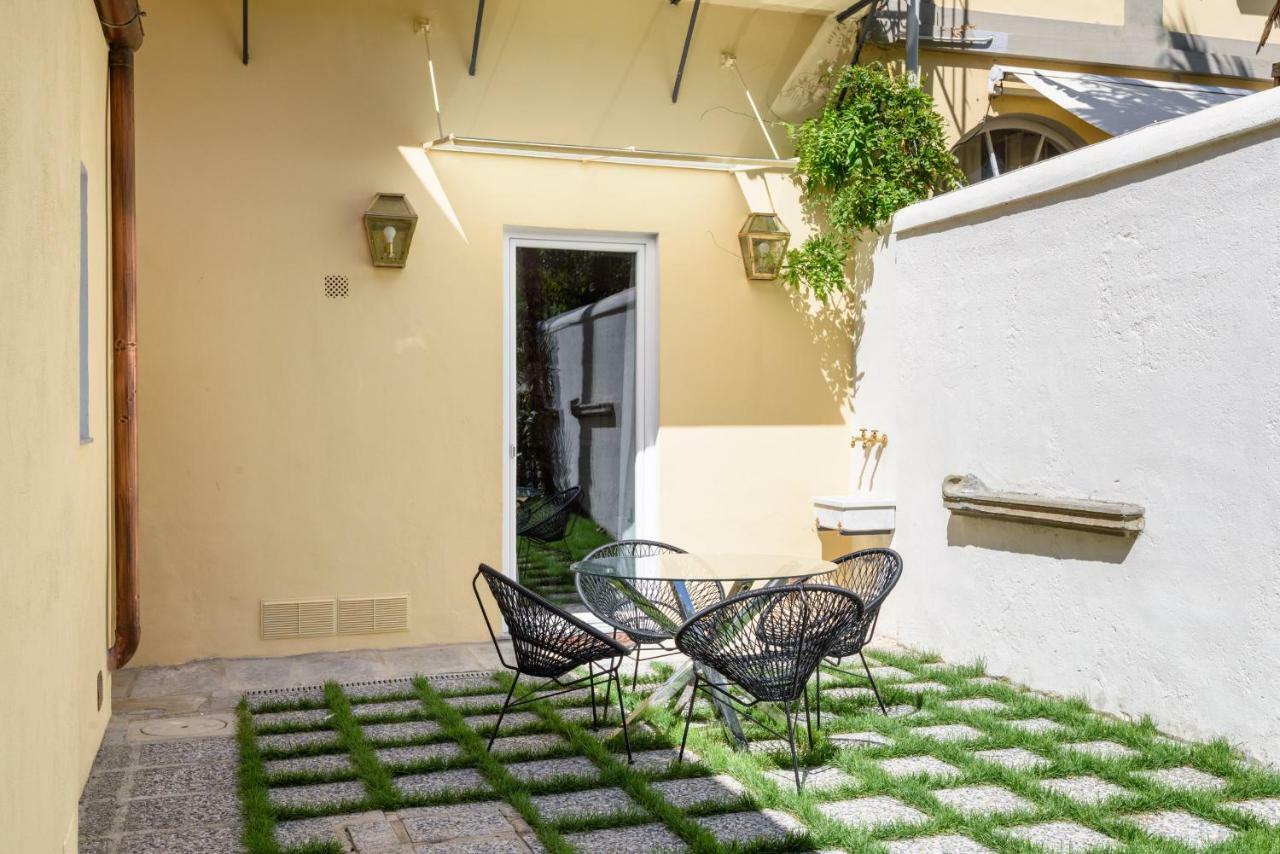 Vivaldi Luxury Suites Флоренция Экстерьер фото