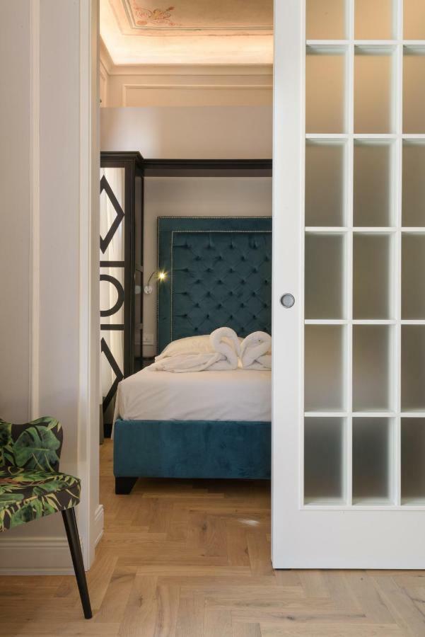Vivaldi Luxury Suites Флоренция Экстерьер фото