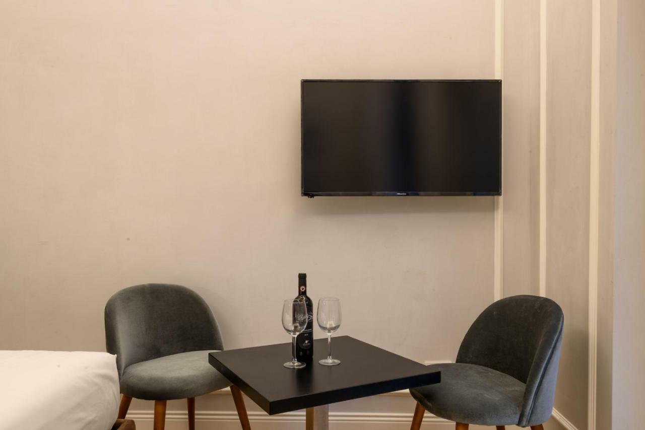Vivaldi Luxury Suites Флоренция Экстерьер фото